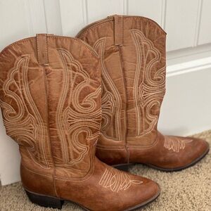 Coconuts by Matisse Brown Western Boots